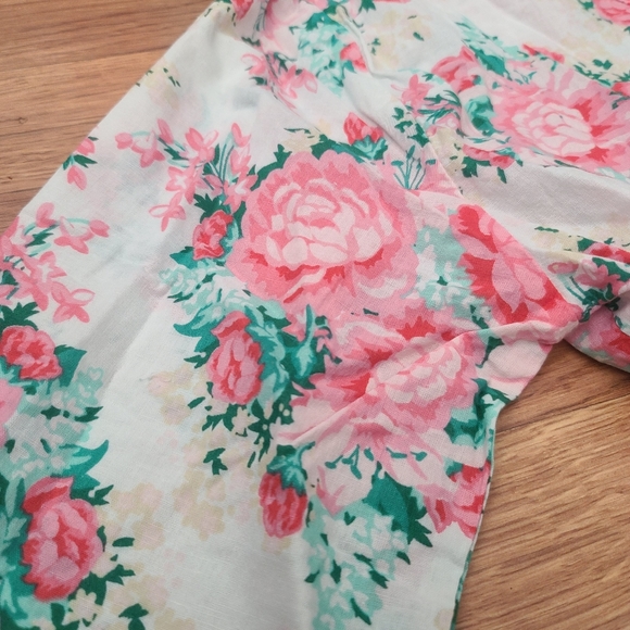 Floral Robe NWOT - Picture 2 of 3